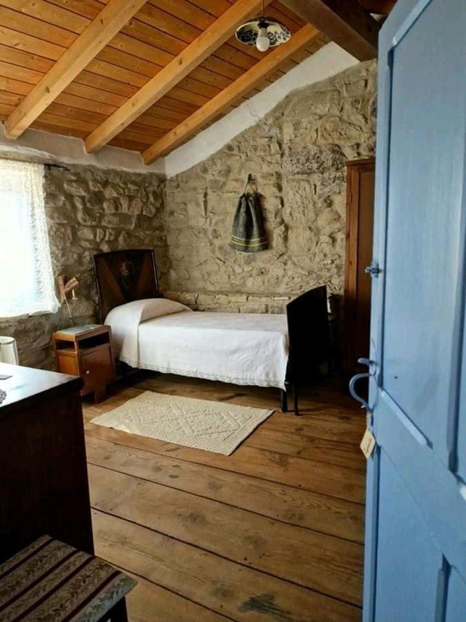 Sa Domu De Ziu Antoneddu Hotel Tuili ภายนอก รูปภาพ