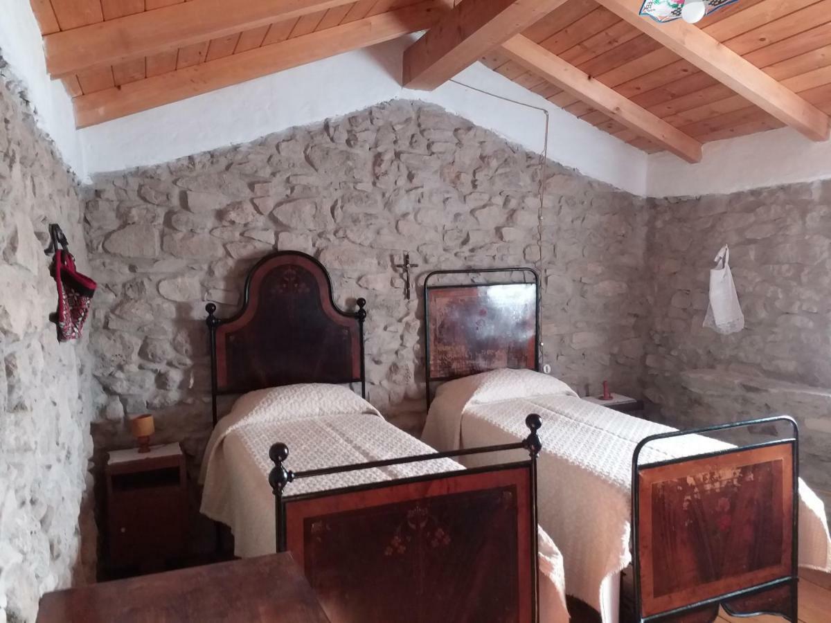 Sa Domu De Ziu Antoneddu Hotel Tuili ภายนอก รูปภาพ